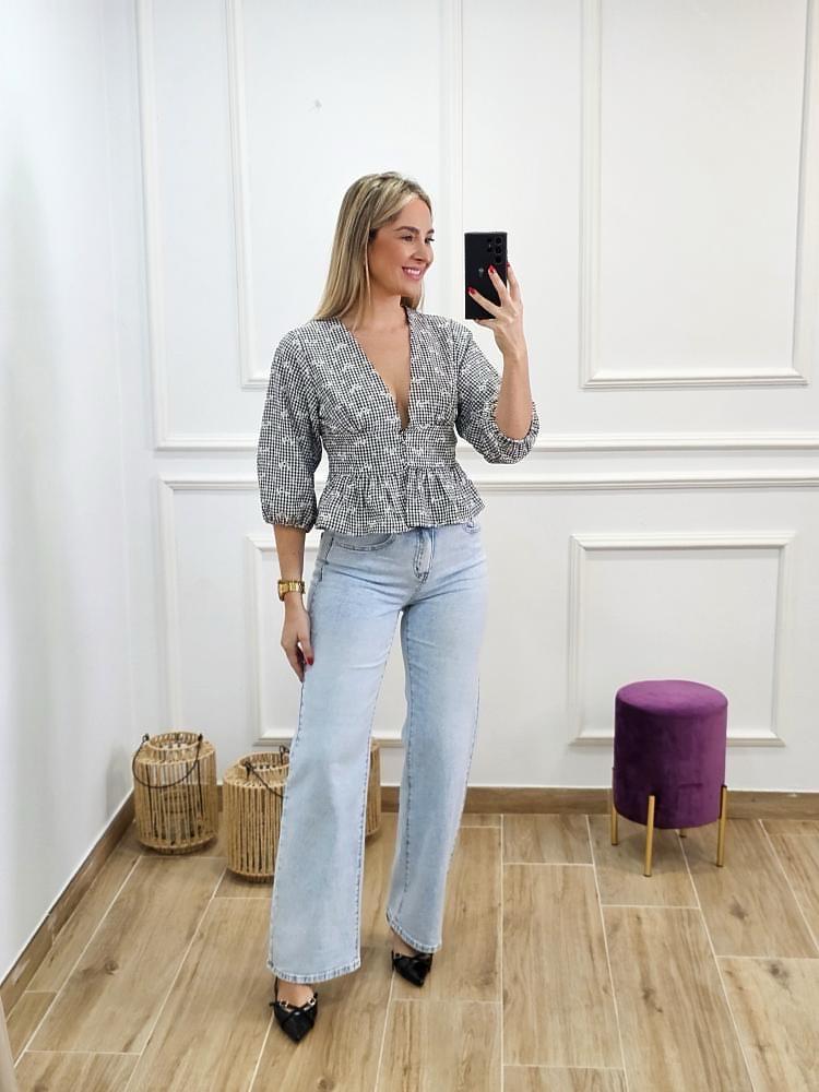 Blusa Bordados