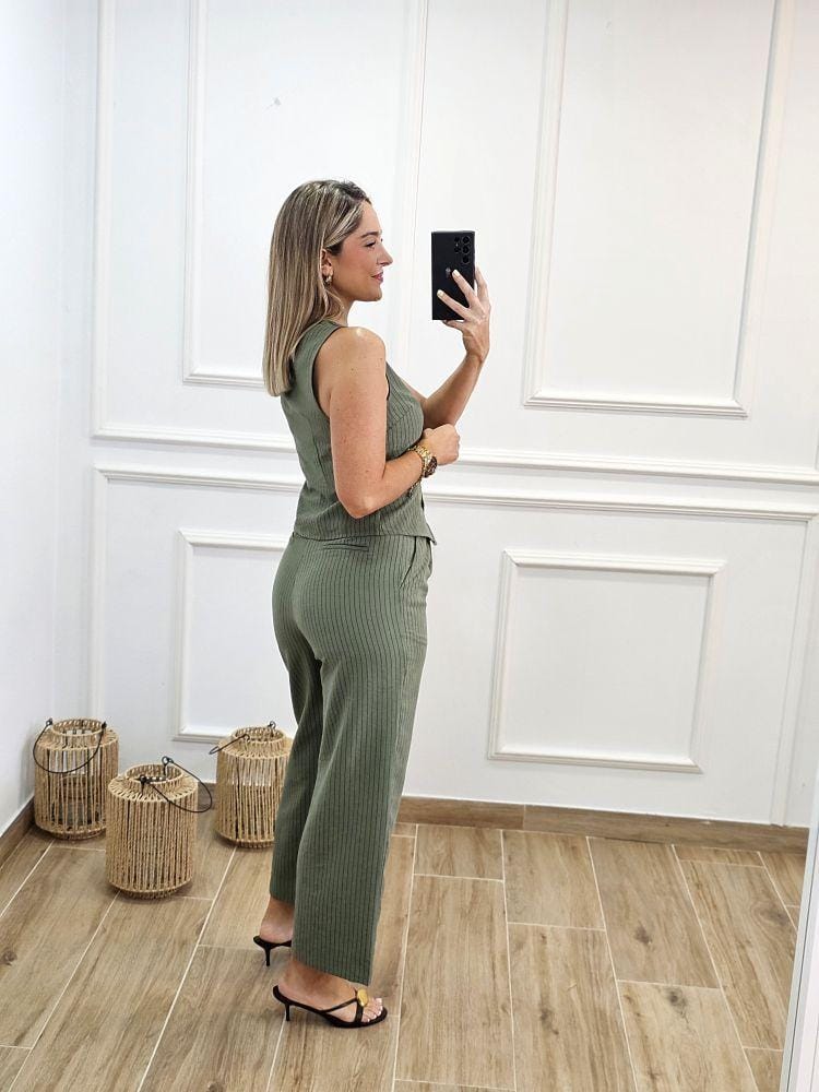 Conjunto Rayas