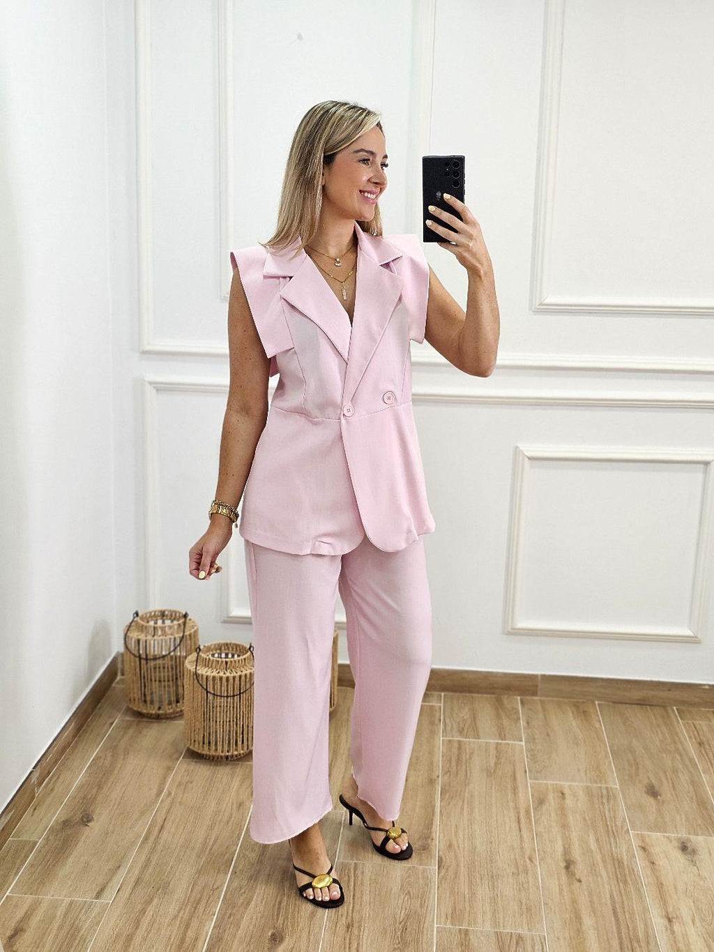 Conjunto Emilia