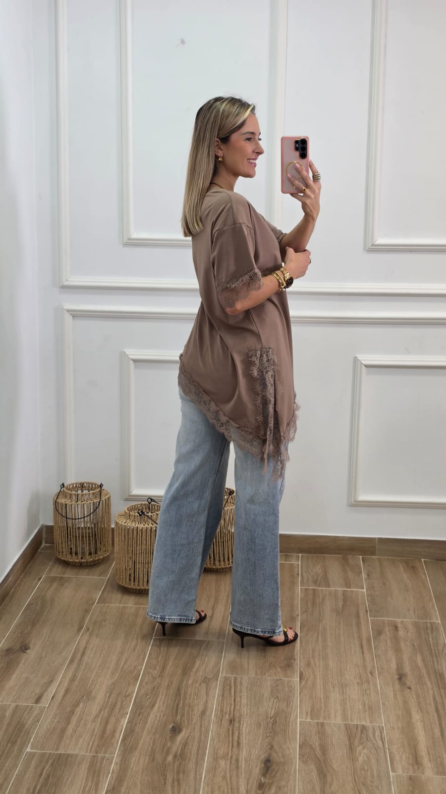 Camiseta Olivia