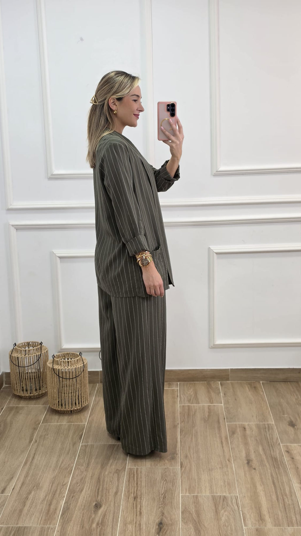 Conjunto Laura