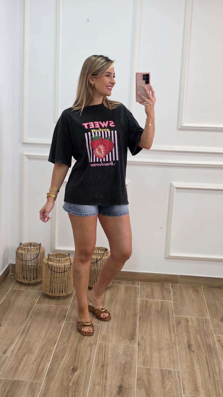 Short Katia