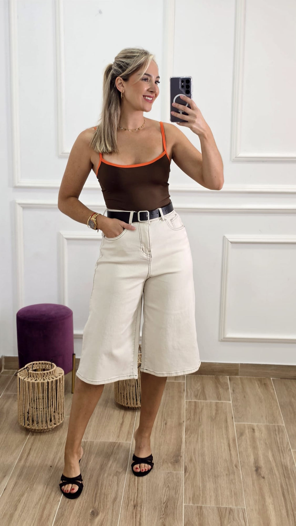 Body Sabrina