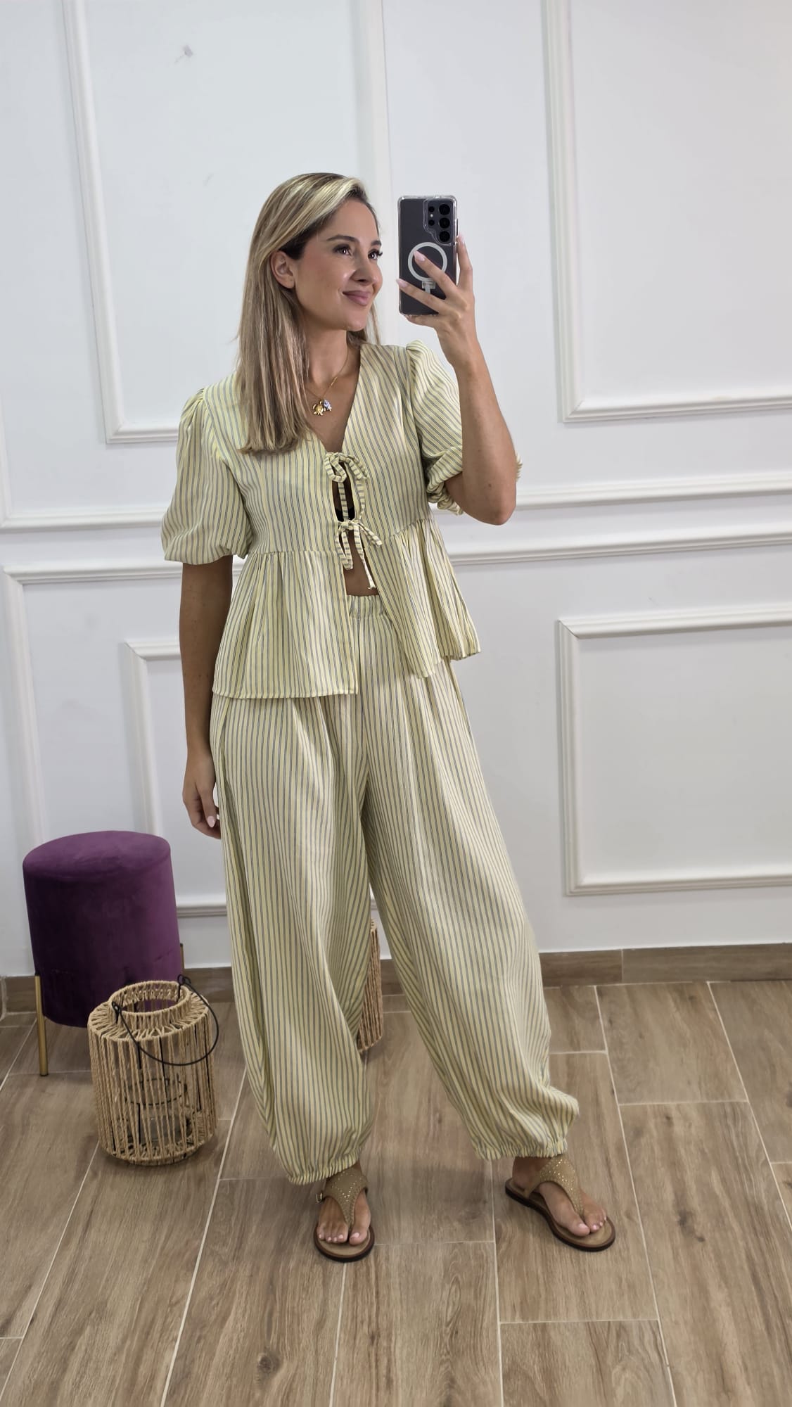 Conjunto Emilia