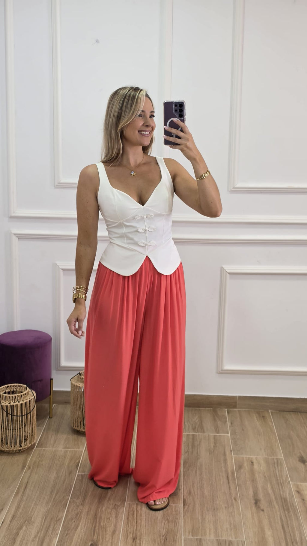Top Leonela