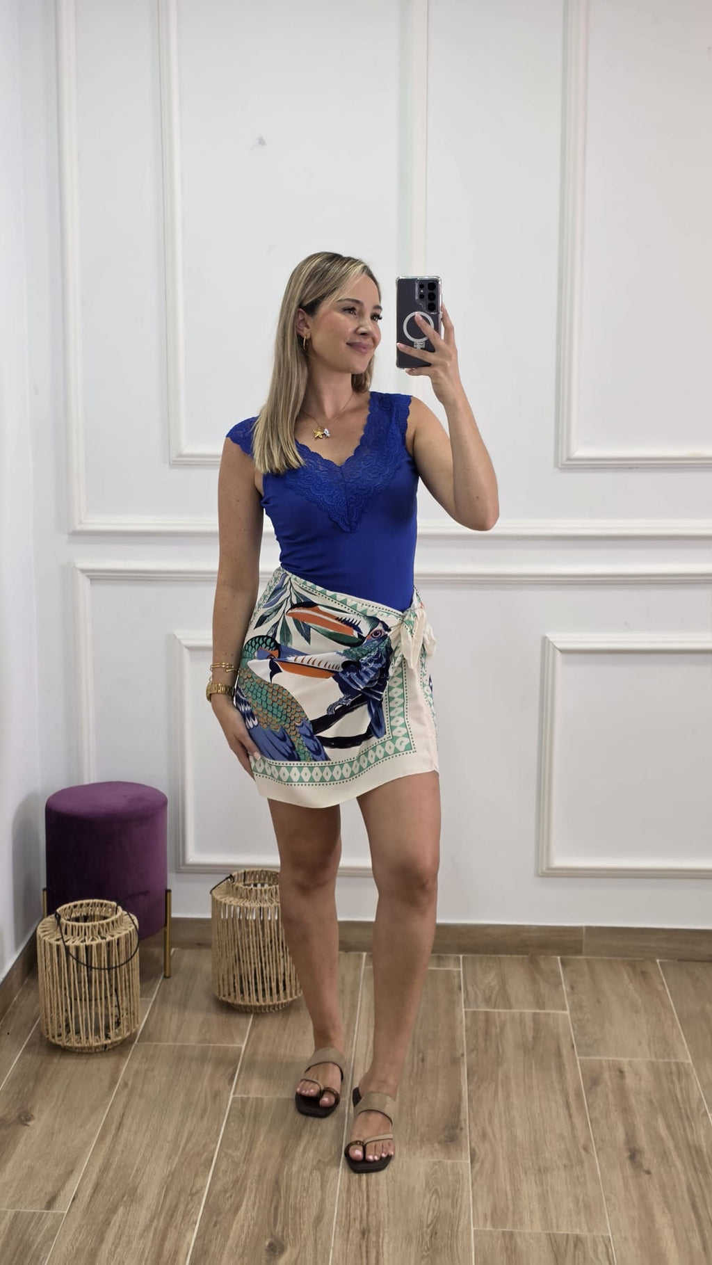 Falda Tucán