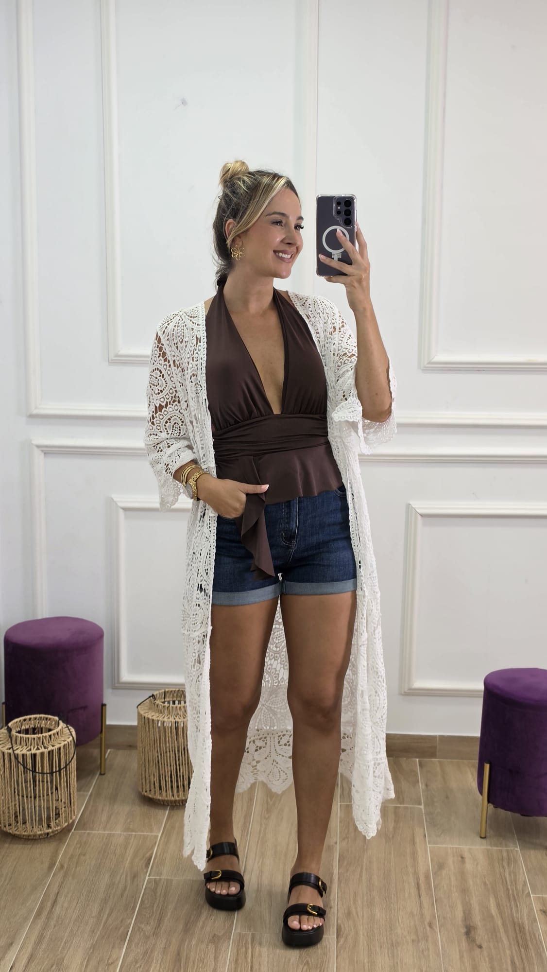 Short María