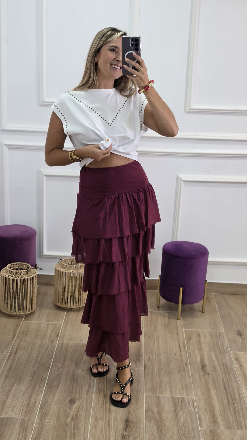 Falda Alba