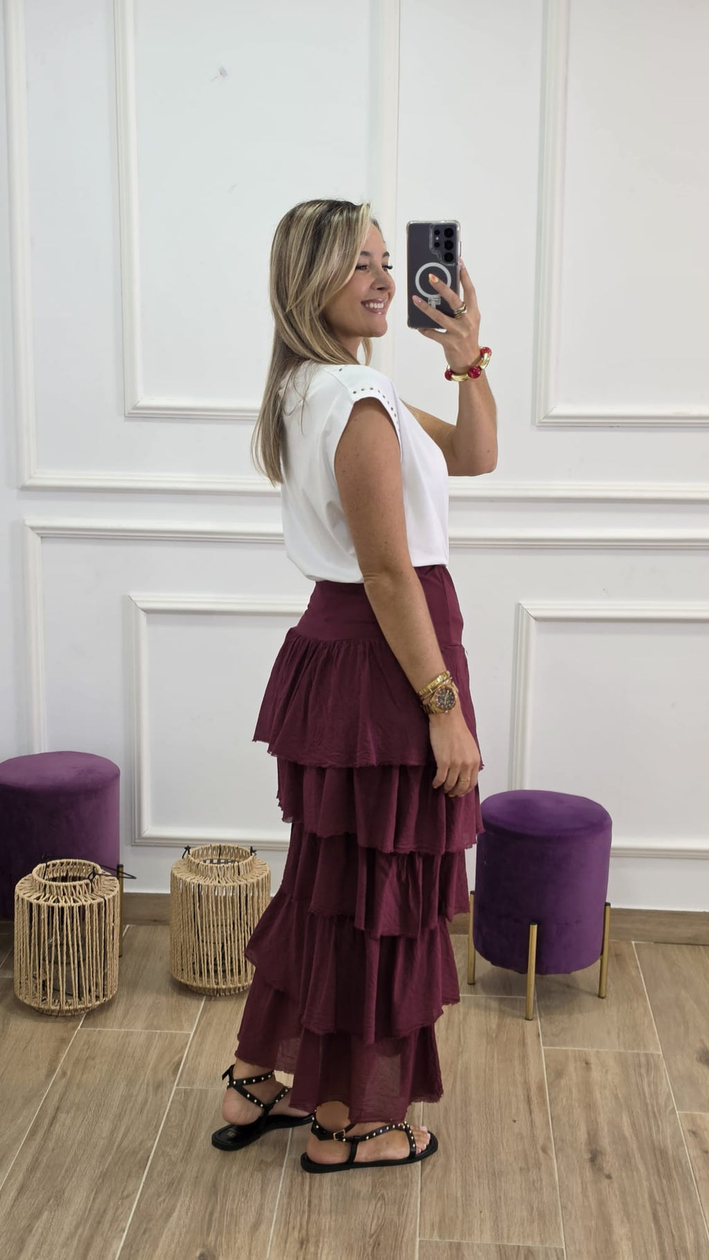 Falda Alba