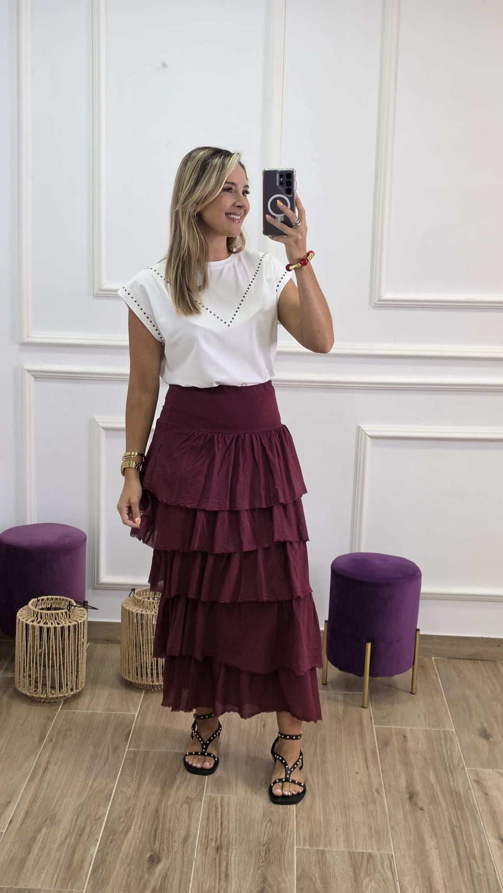 Falda Alba