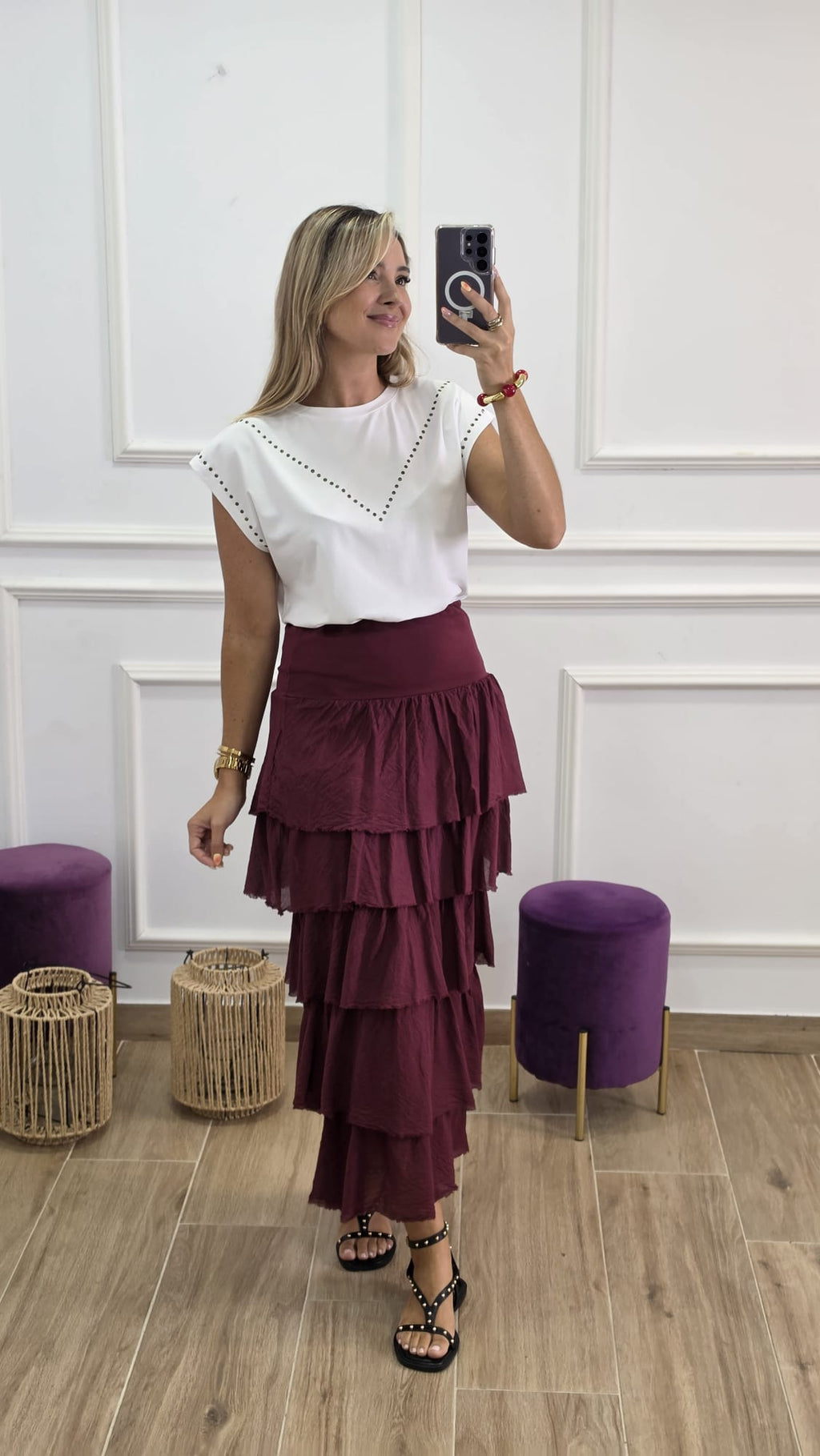 Falda Alba