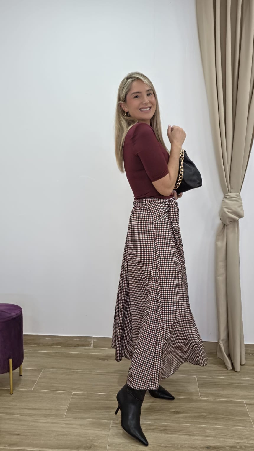 Falda Anastasia