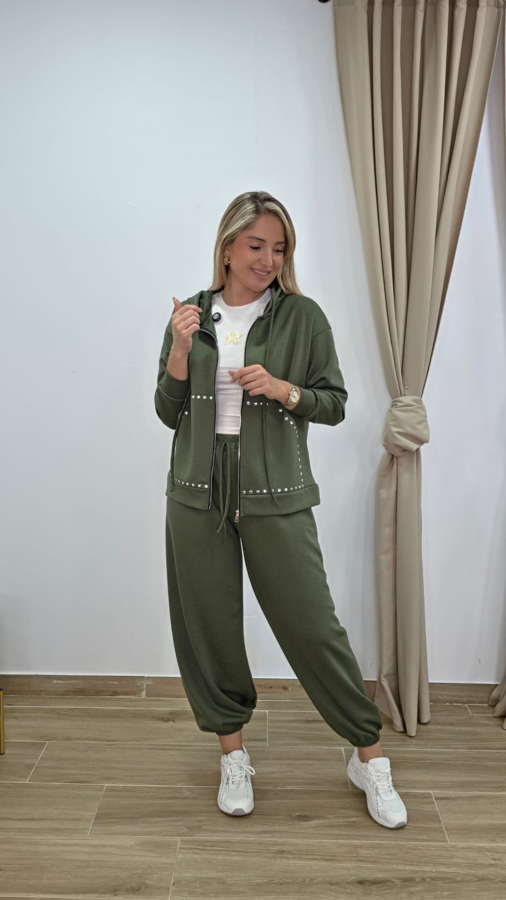Conjunto Melania