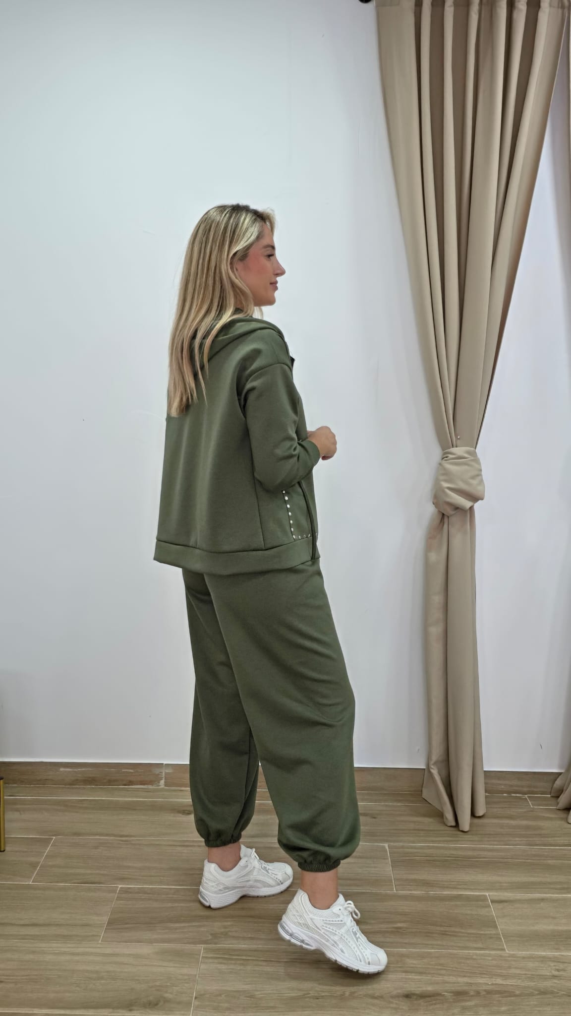 Conjunto Melania