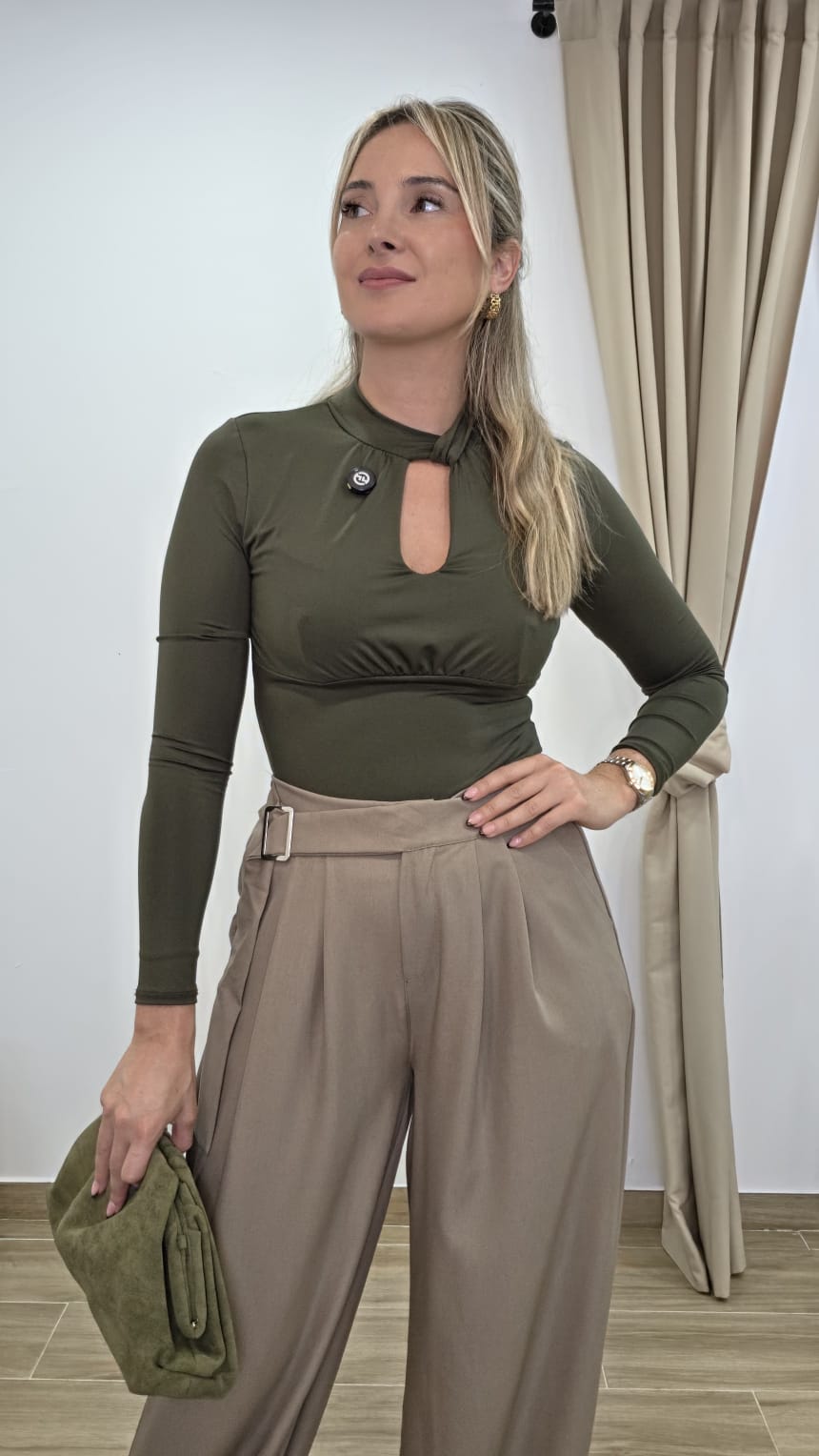 Top Liliana