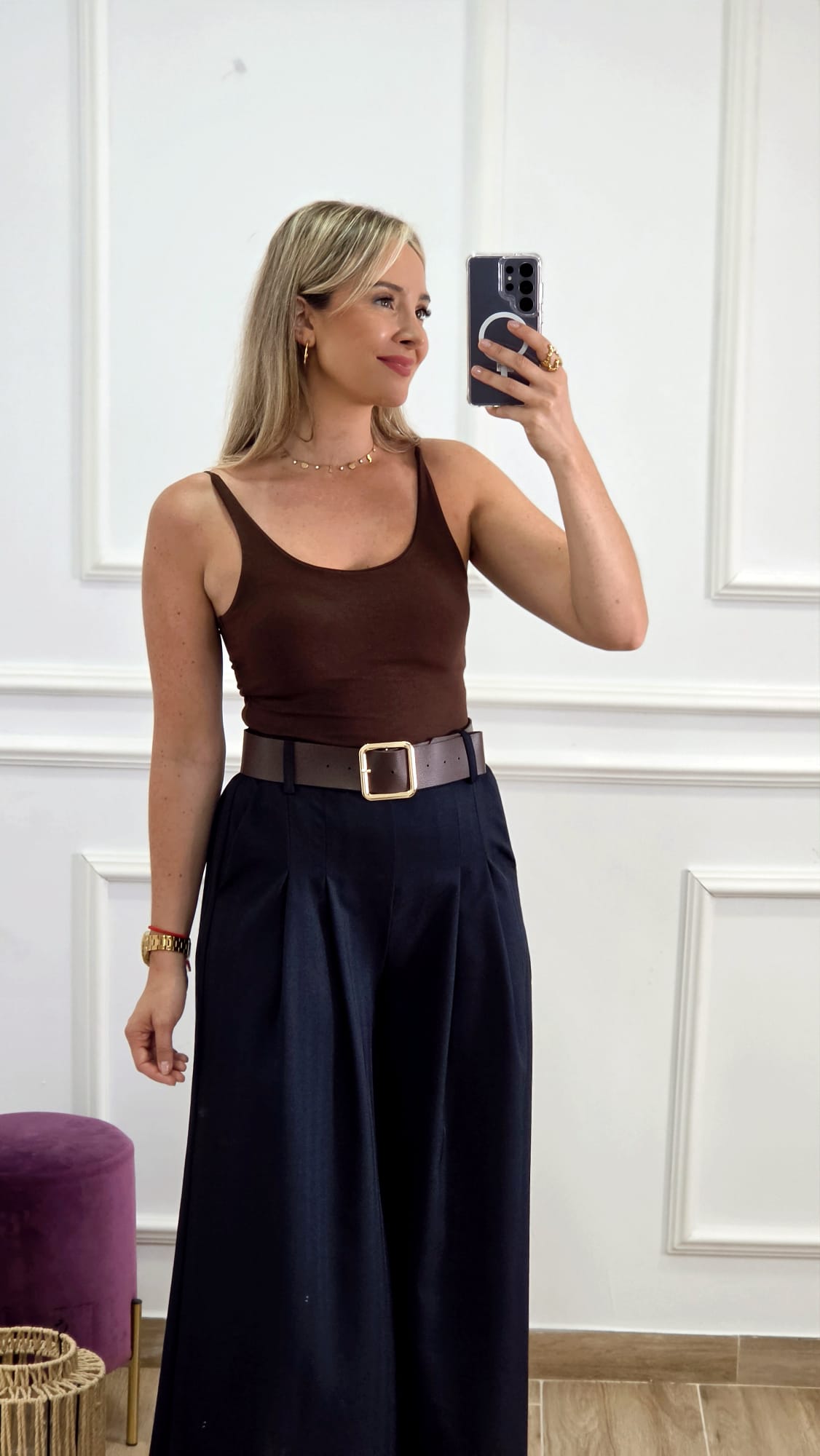 Top Laura